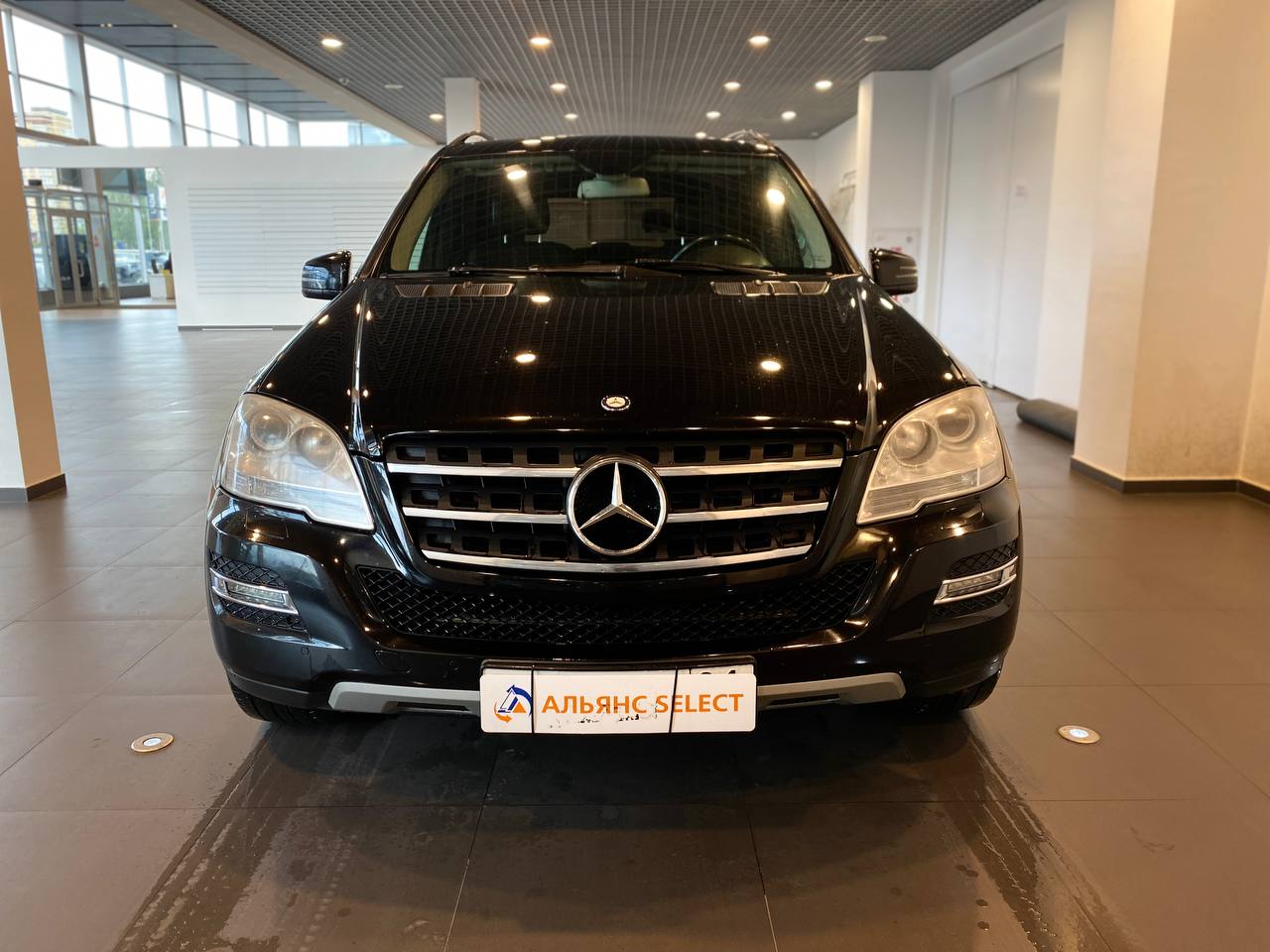 MERCEDES-BENZ ML350