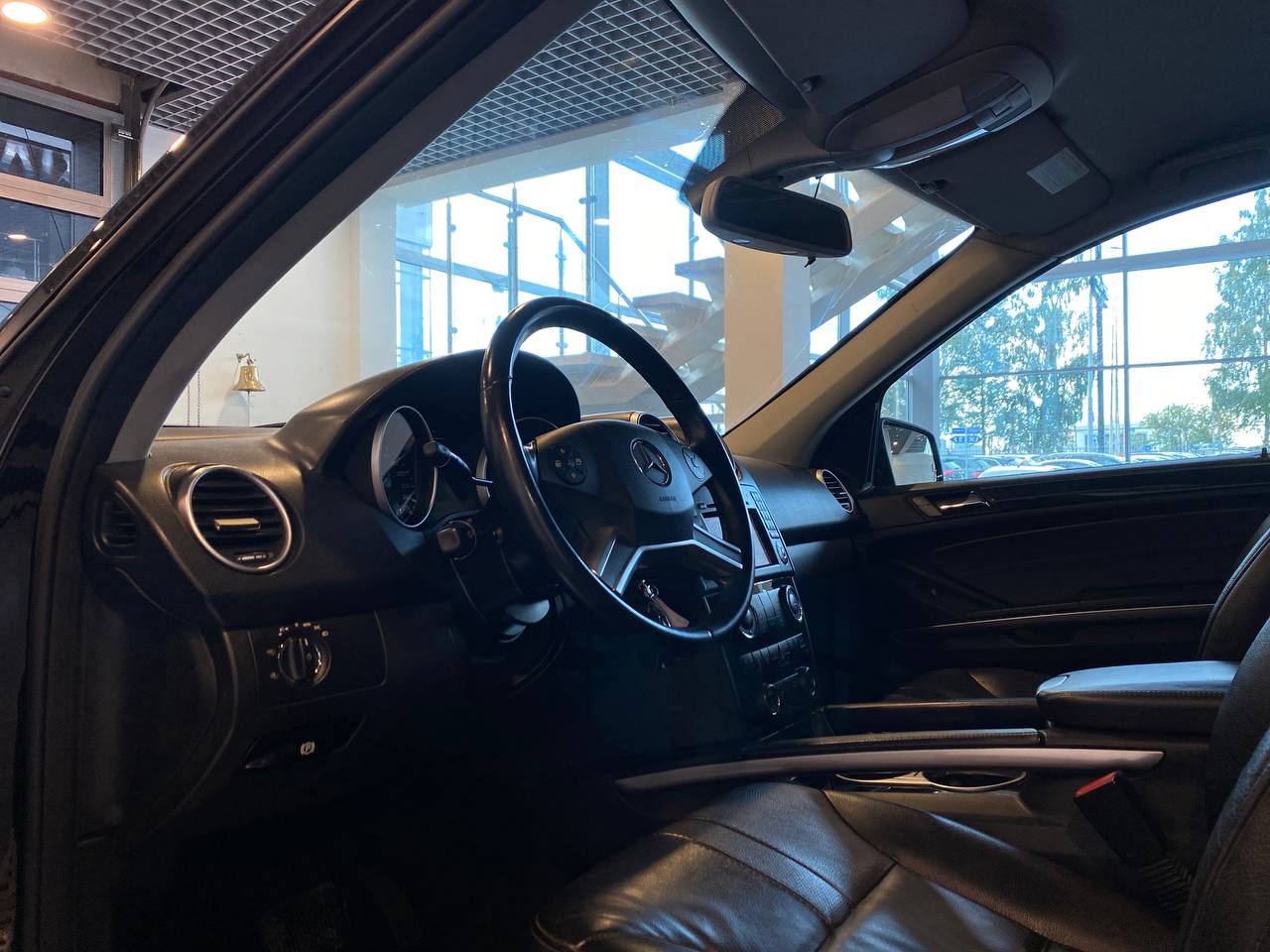 MERCEDES-BENZ ML350