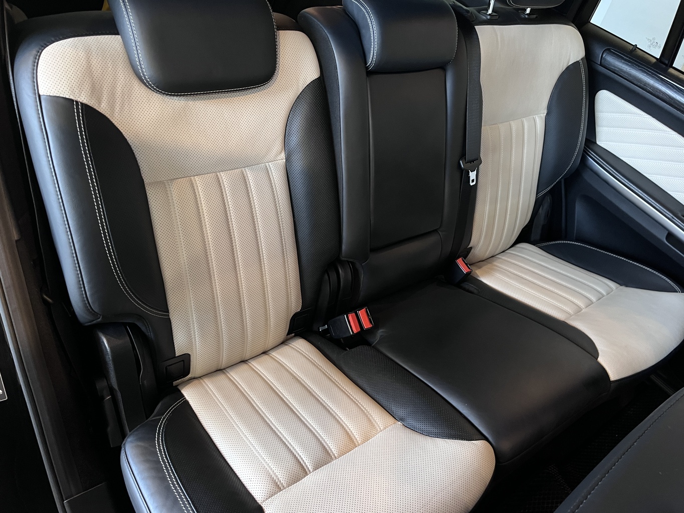 MERCEDES-BENZ GL