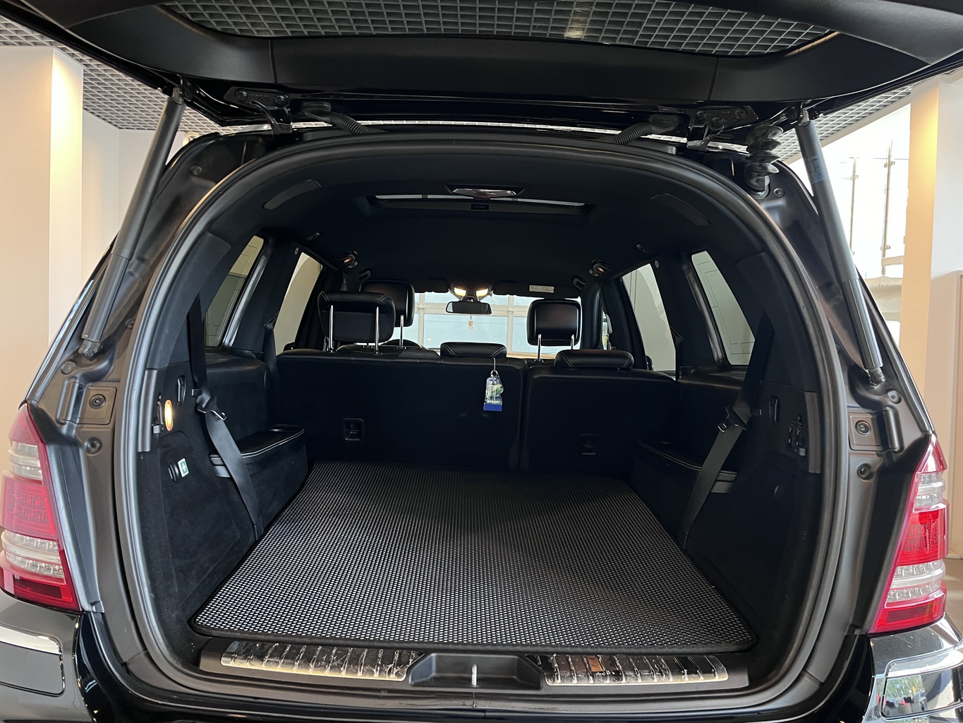 MERCEDES-BENZ GL
