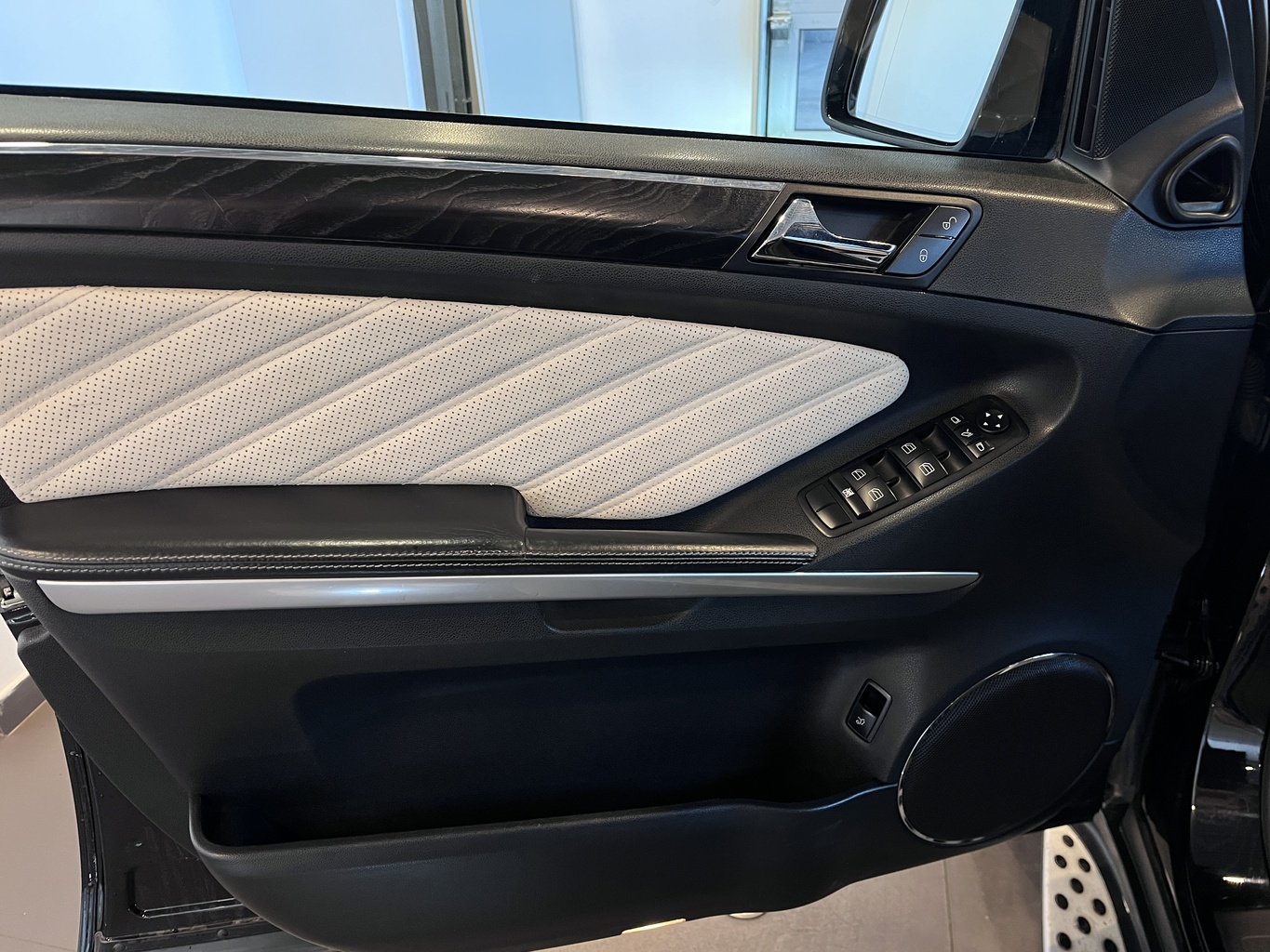 MERCEDES-BENZ GL