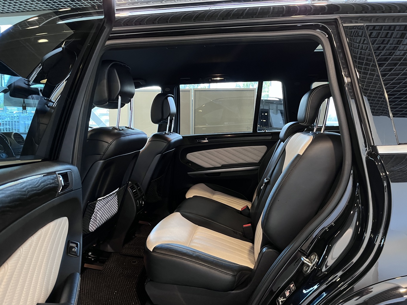 MERCEDES-BENZ GL