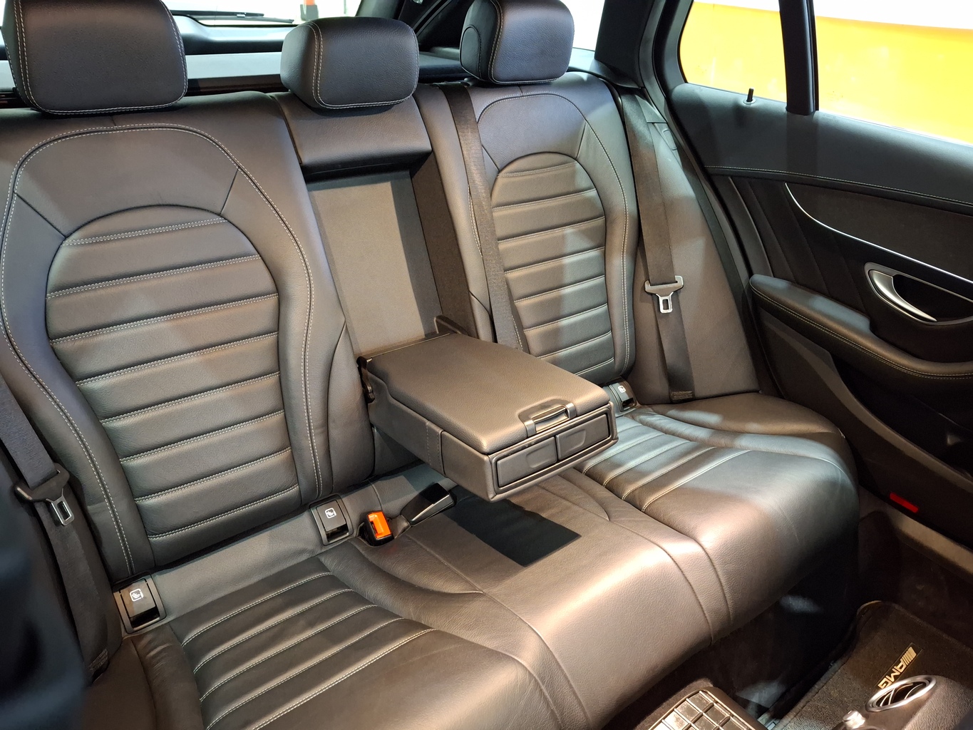 MERCEDES-BENZ C