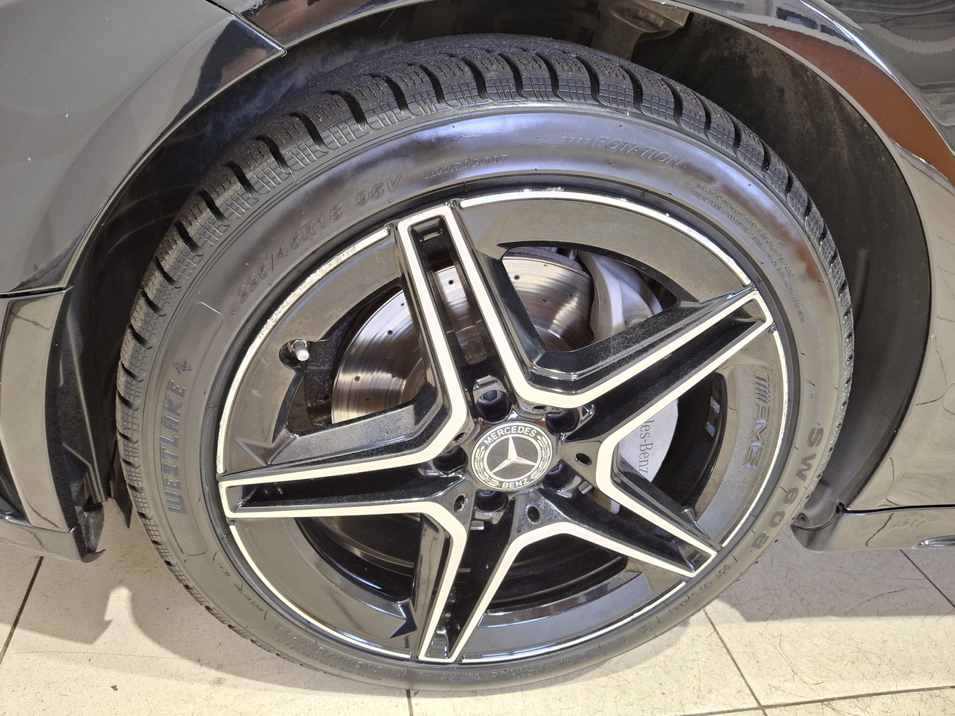 MERCEDES-BENZ C