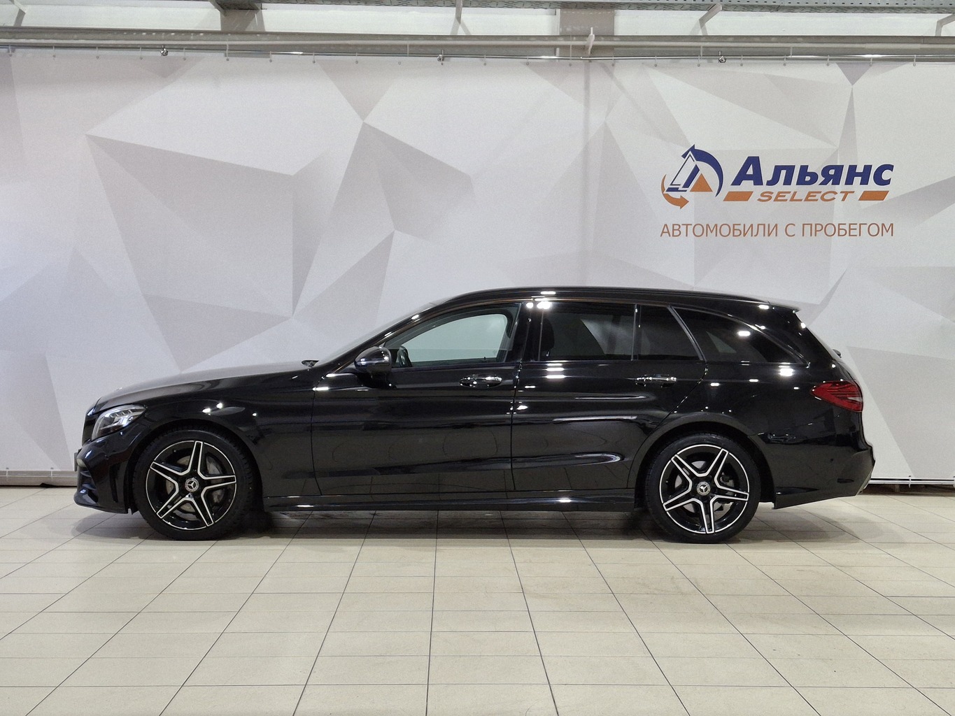 MERCEDES-BENZ C