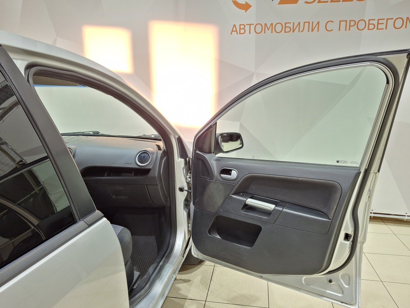 FORD FUSION