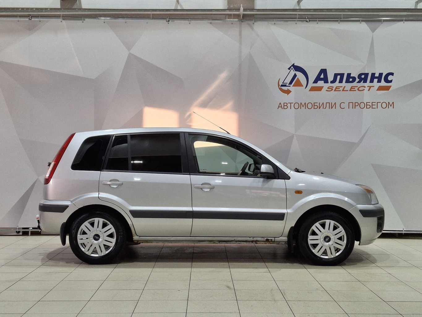 FORD FUSION