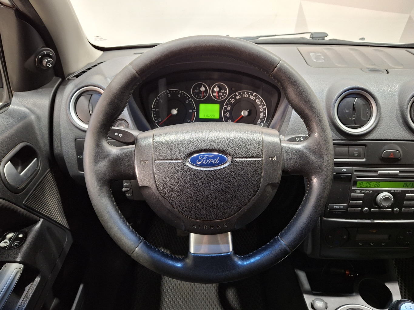 FORD FUSION