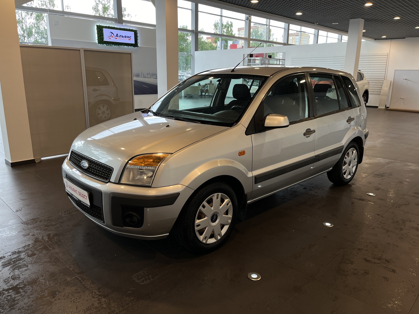 FORD FUSION