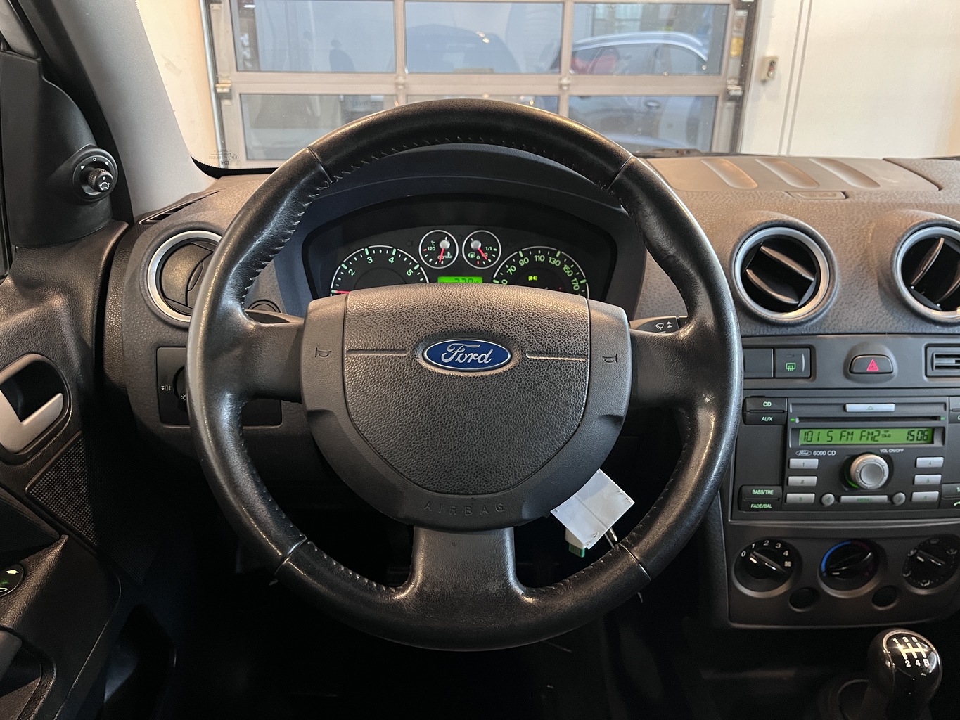 FORD FUSION