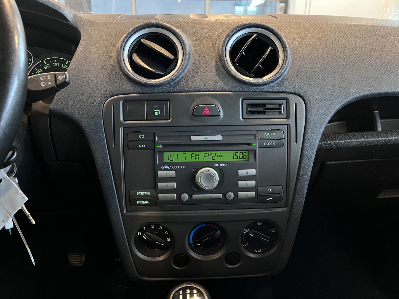FORD FUSION
