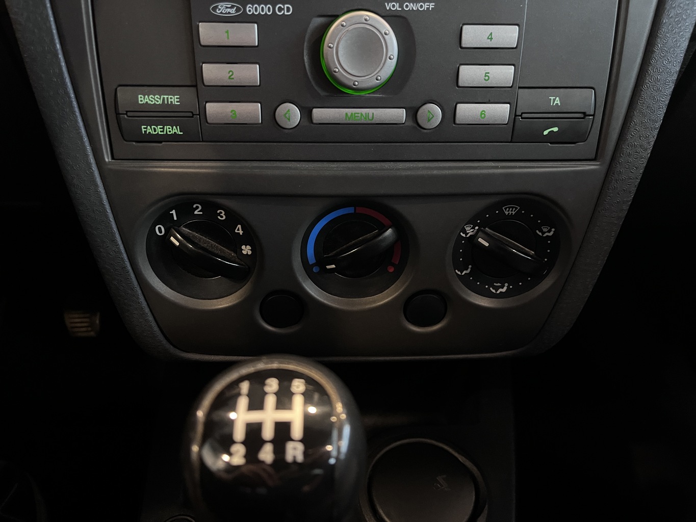 FORD FUSION