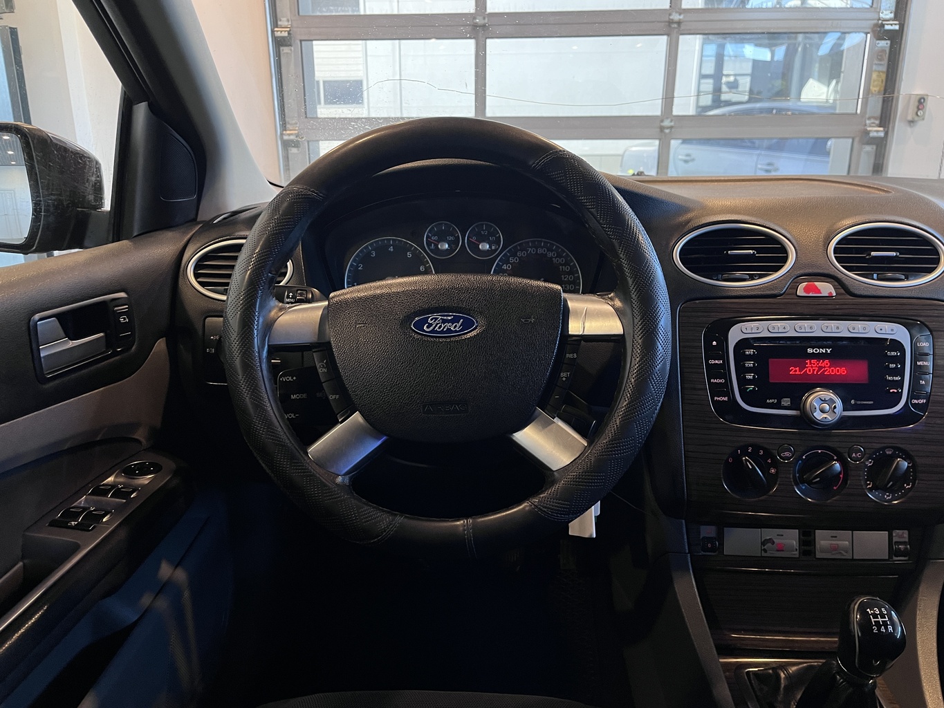 FORD FOCUS