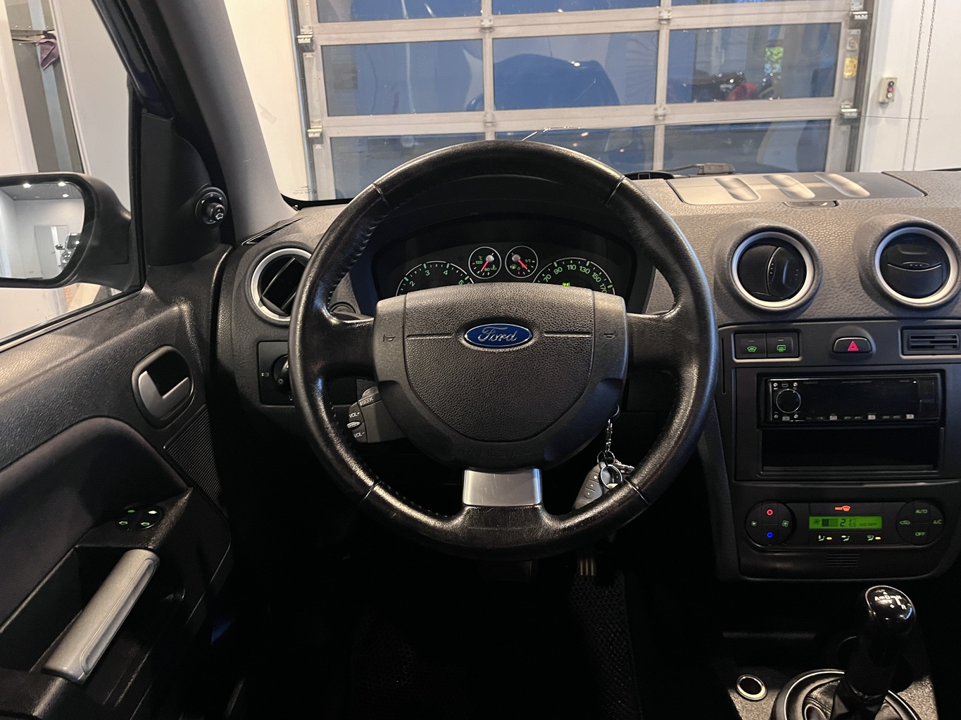 FORD FUSION