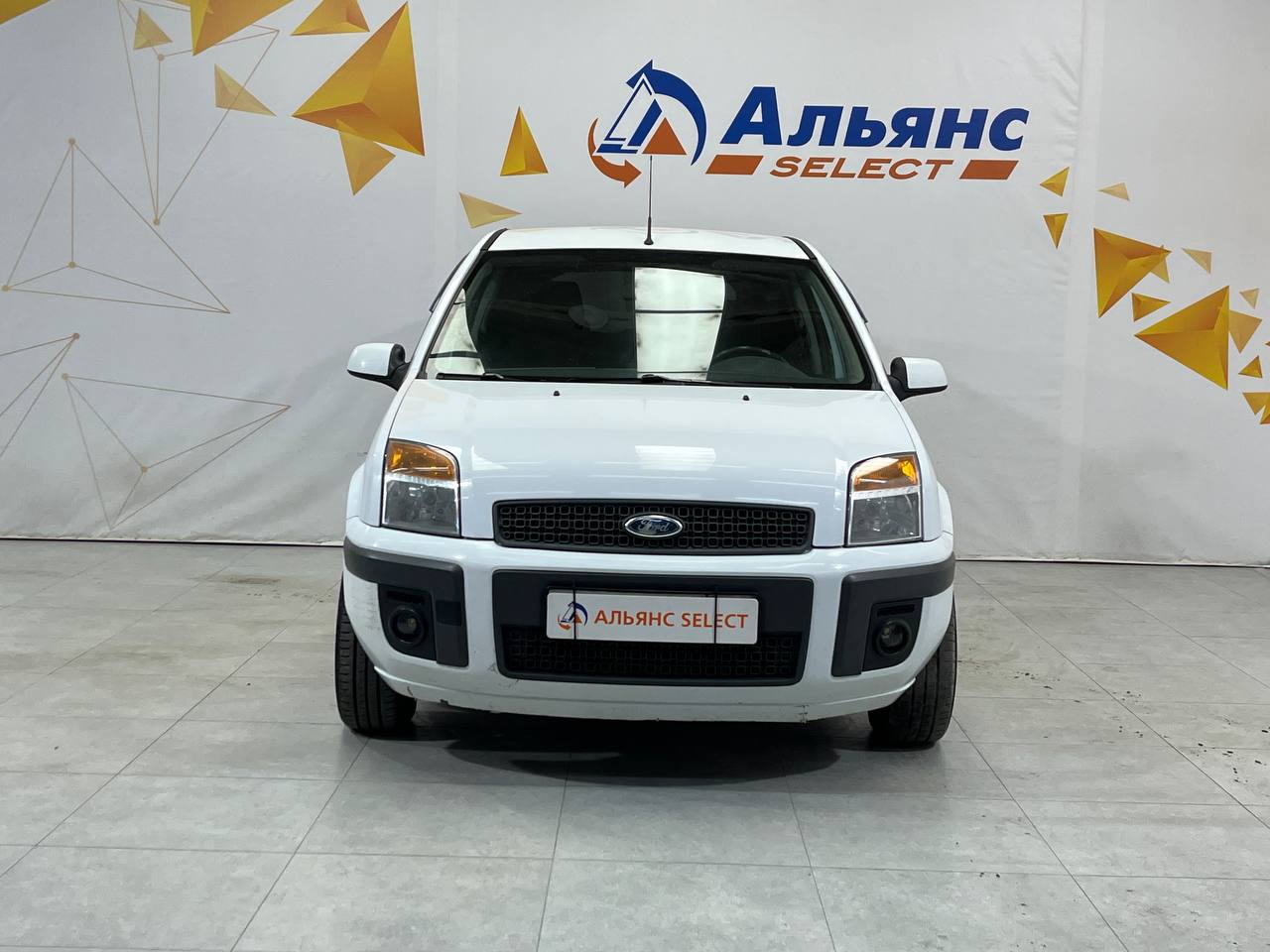 FORD FUSION