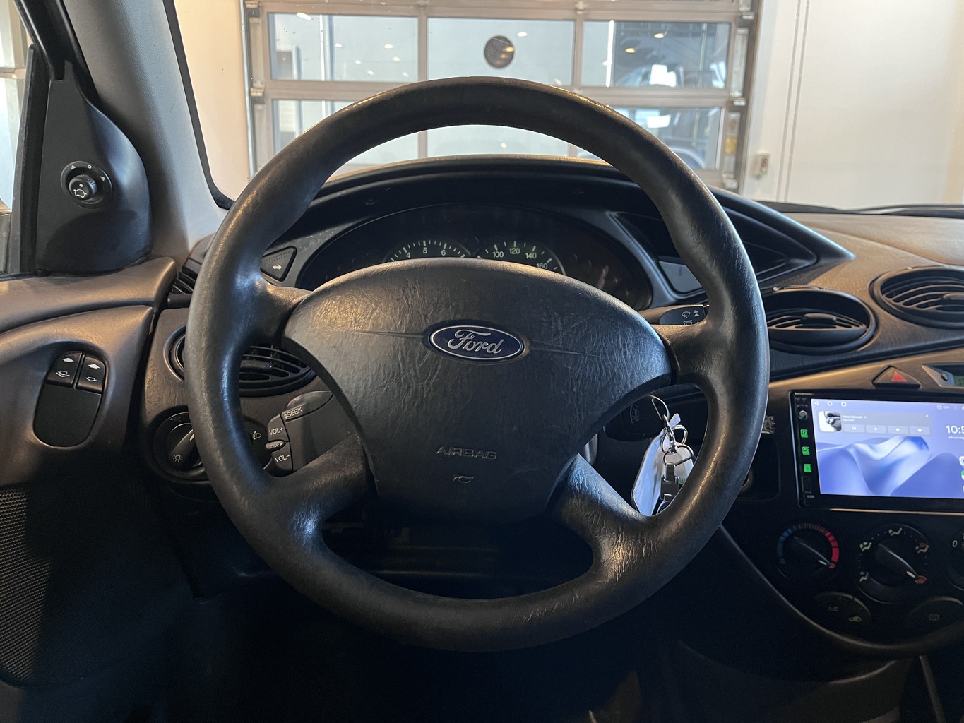 FORD FOCUS