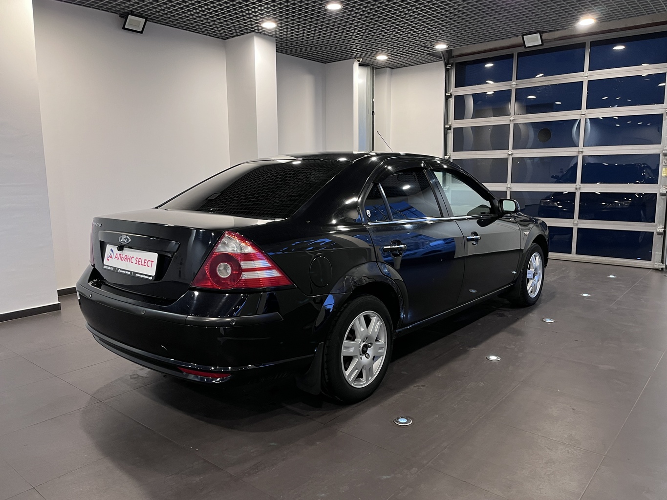 FORD MONDEO