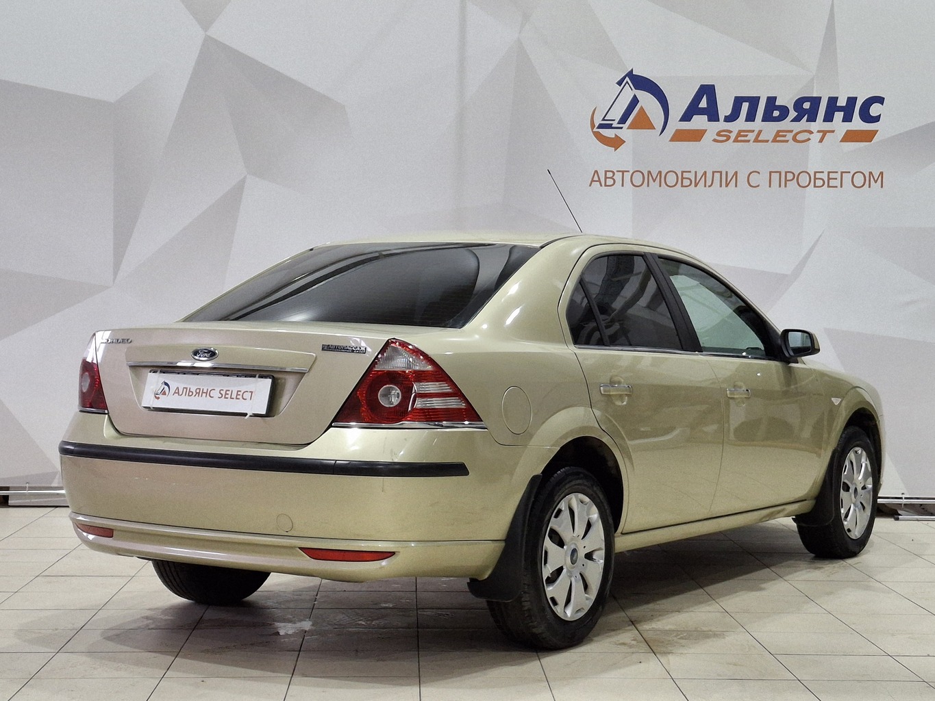 FORD MONDEO