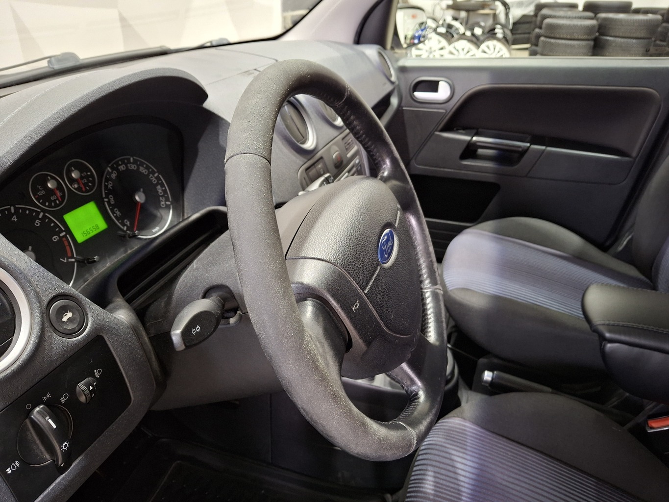 FORD FUSION