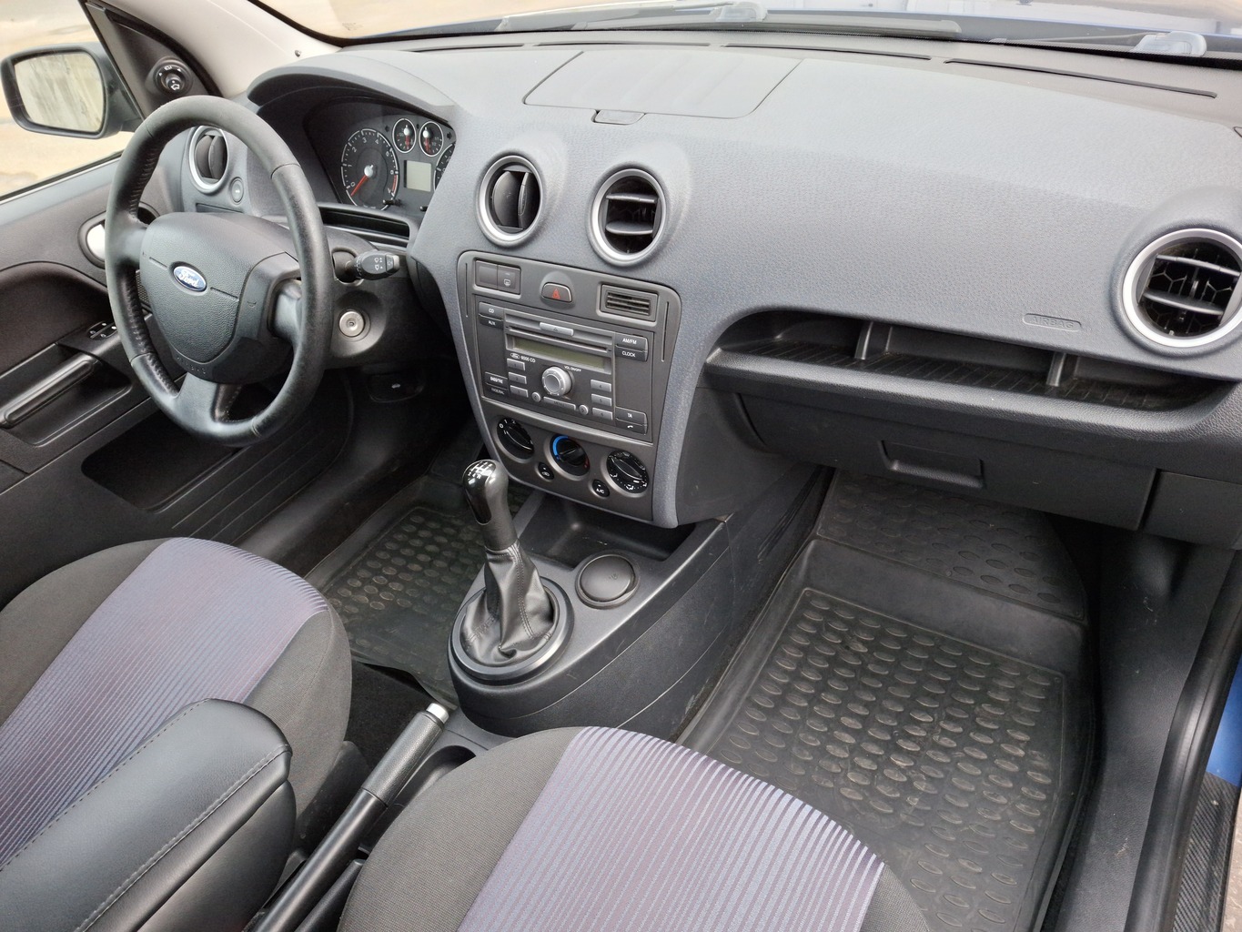 FORD FUSION
