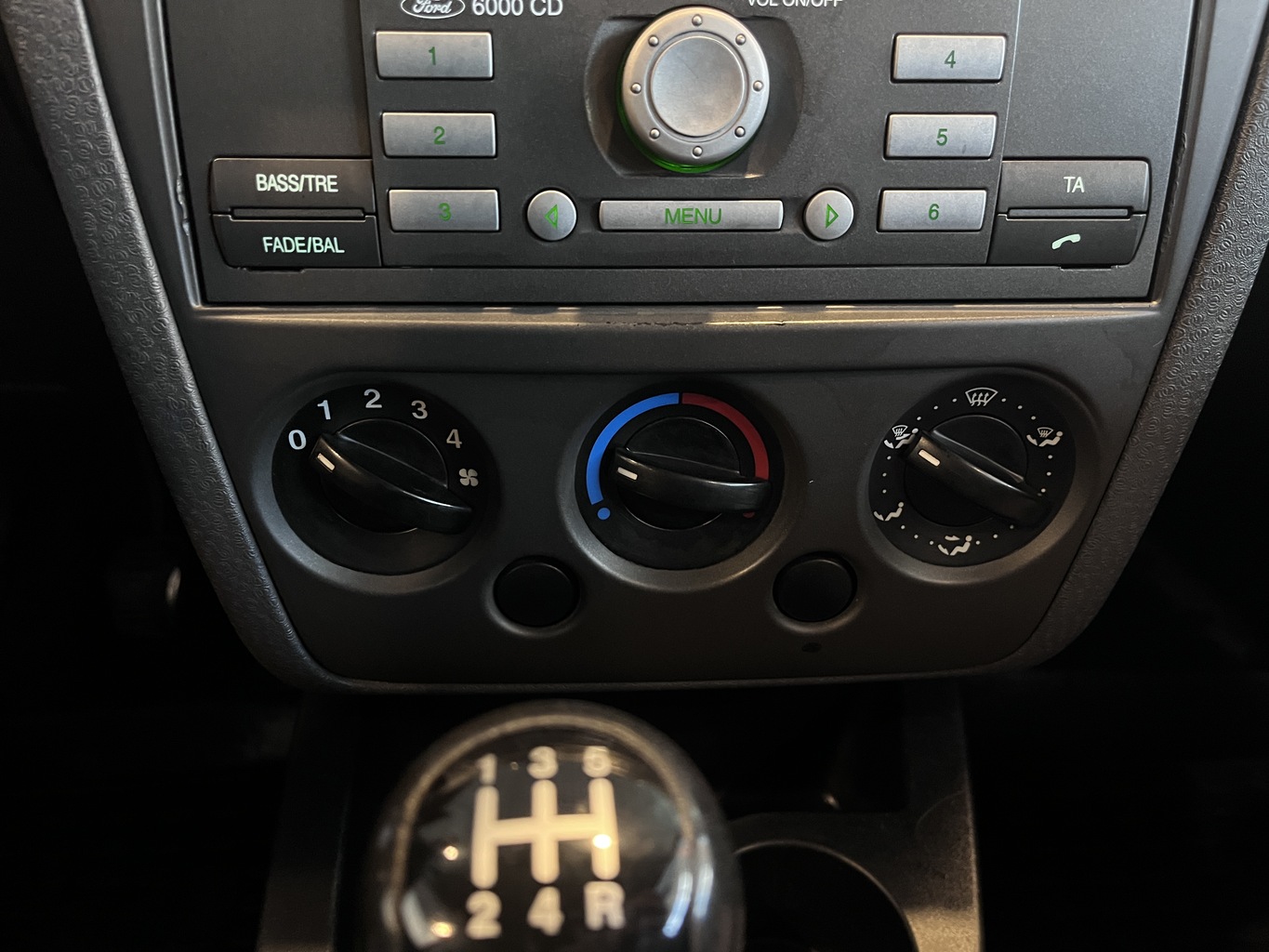 FORD FUSION