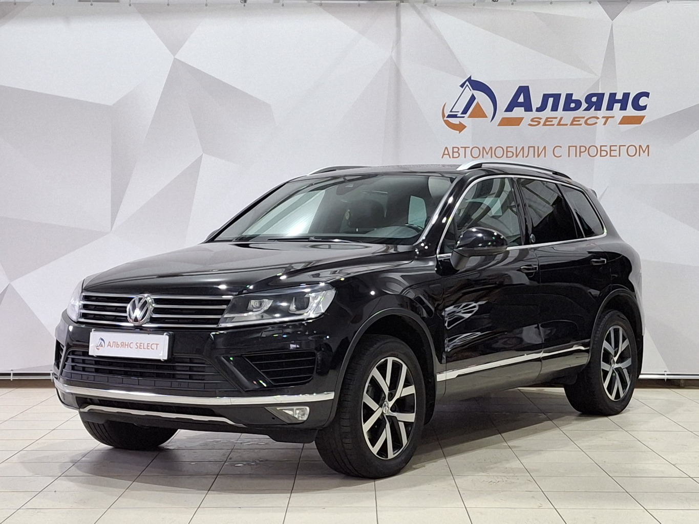 VOLKSWAGEN TOUAREG