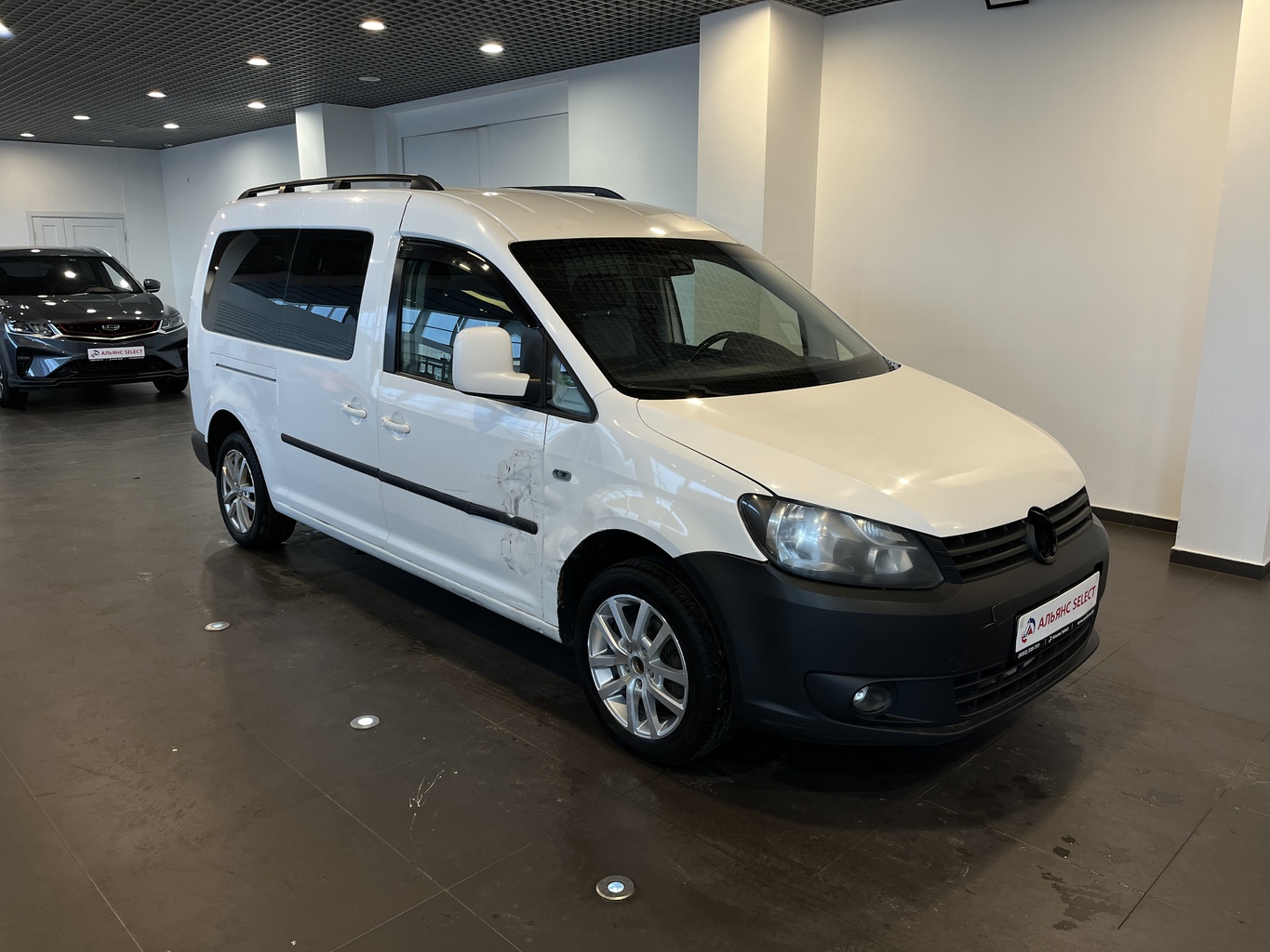VOLKSWAGEN CADDY