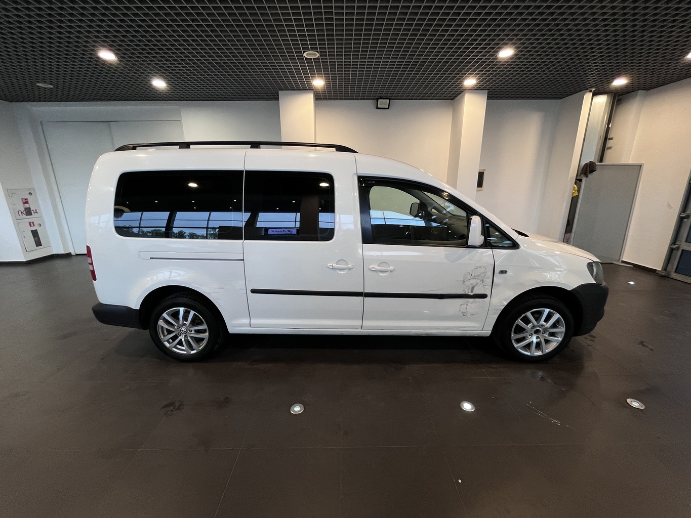 VOLKSWAGEN CADDY