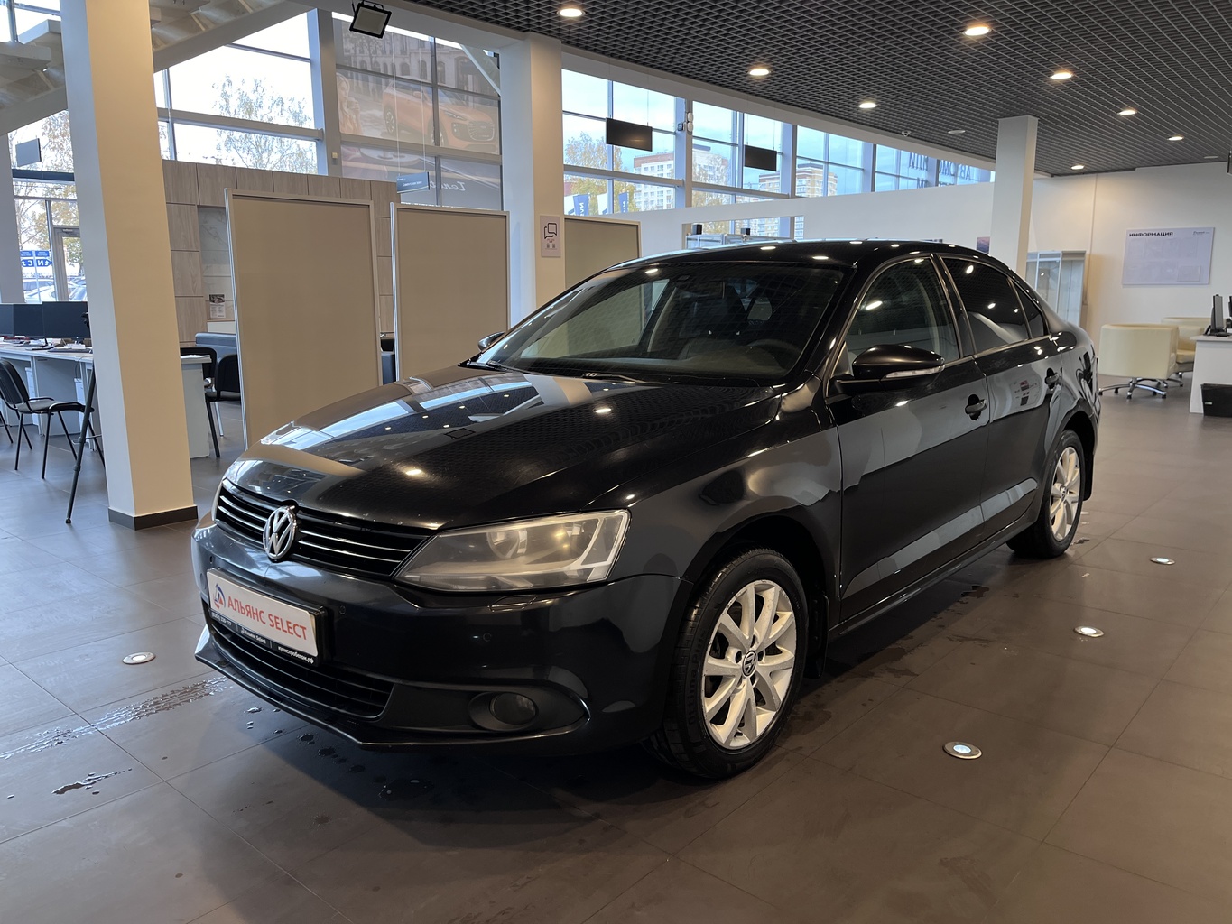 VOLKSWAGEN JETTA