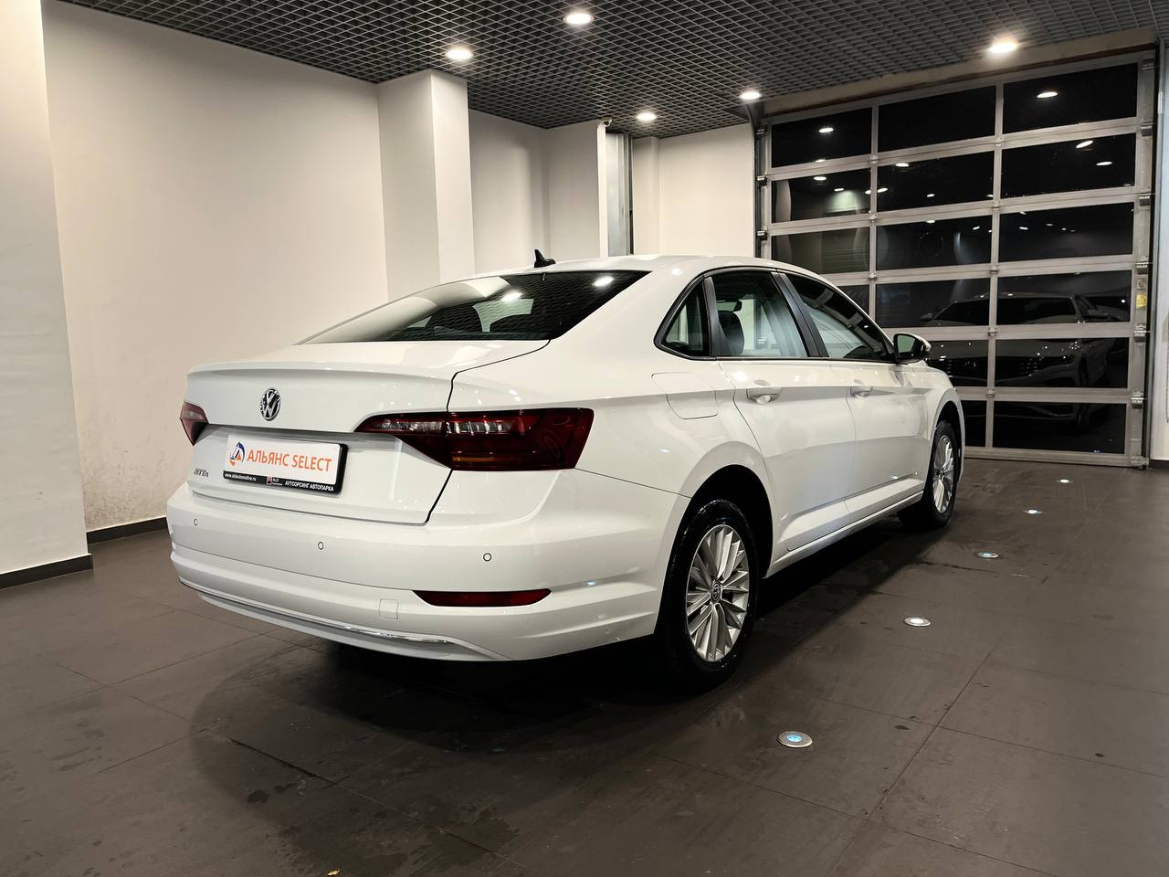 VOLKSWAGEN JETTA
