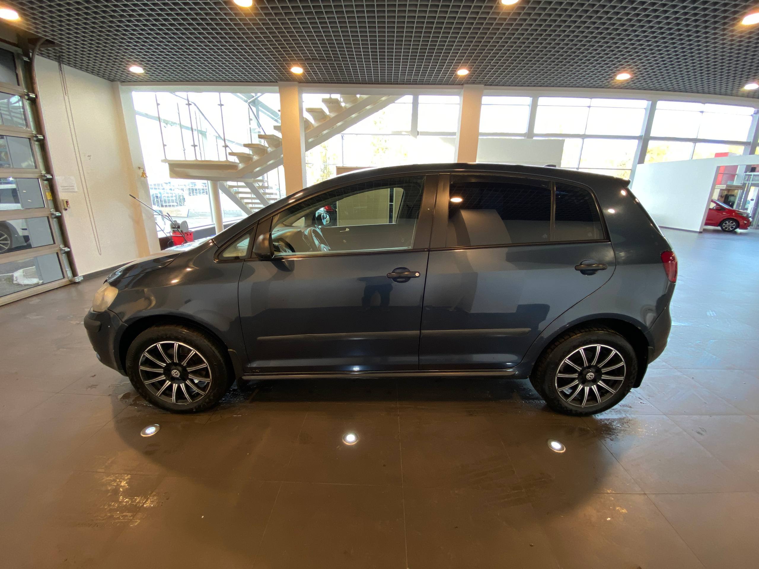 VOLKSWAGEN GOLF PLUS
