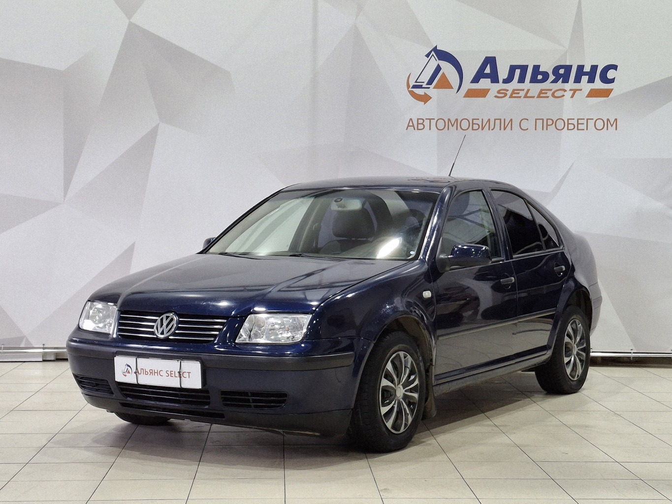 VOLKSWAGEN BORA