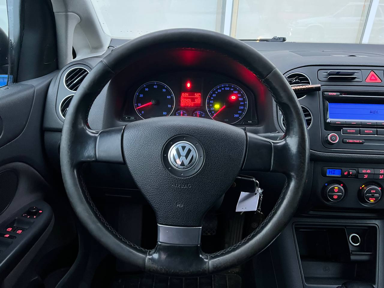 VOLKSWAGEN GOLF PLUS