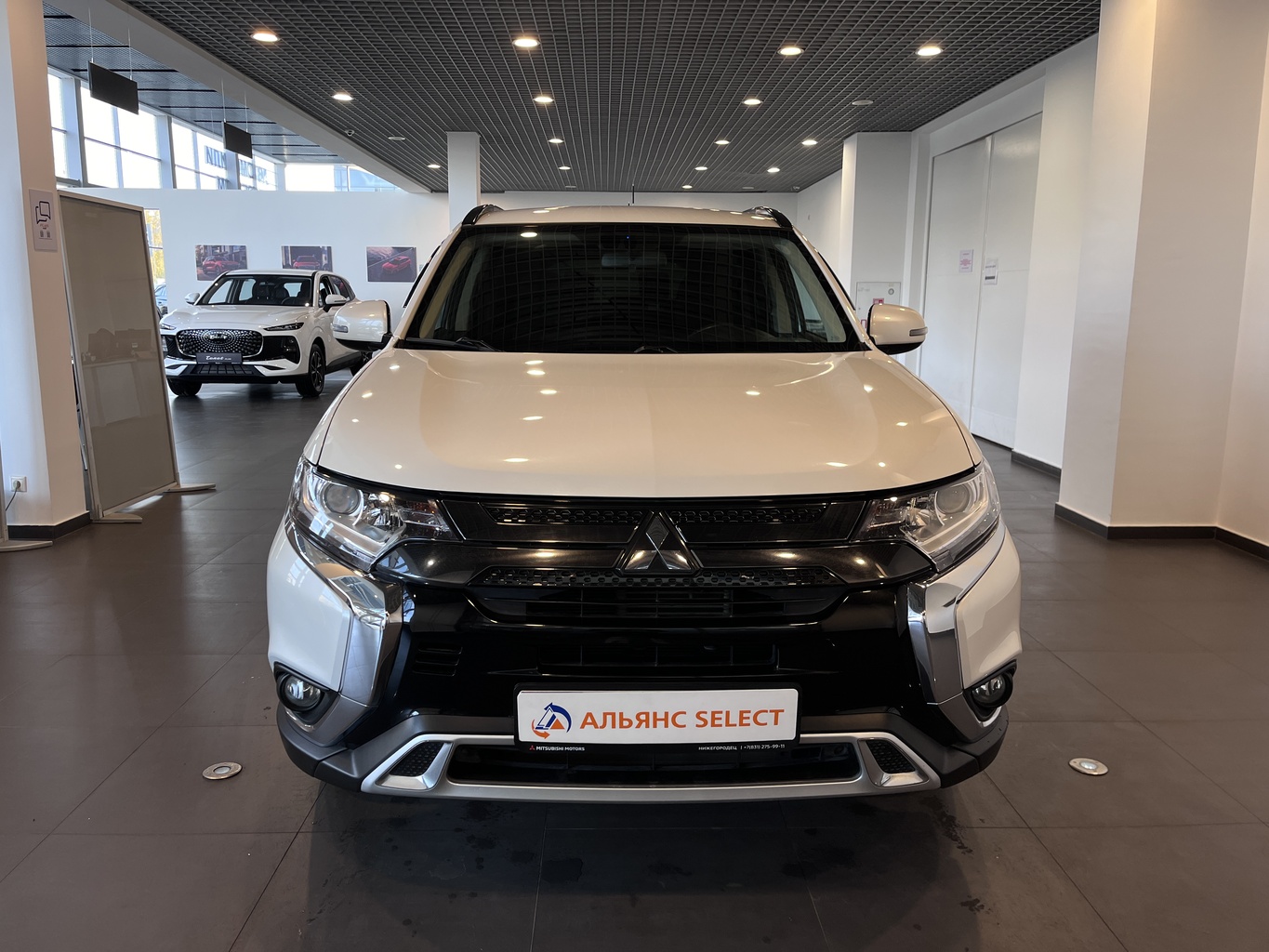MITSUBISHI OUTLANDER