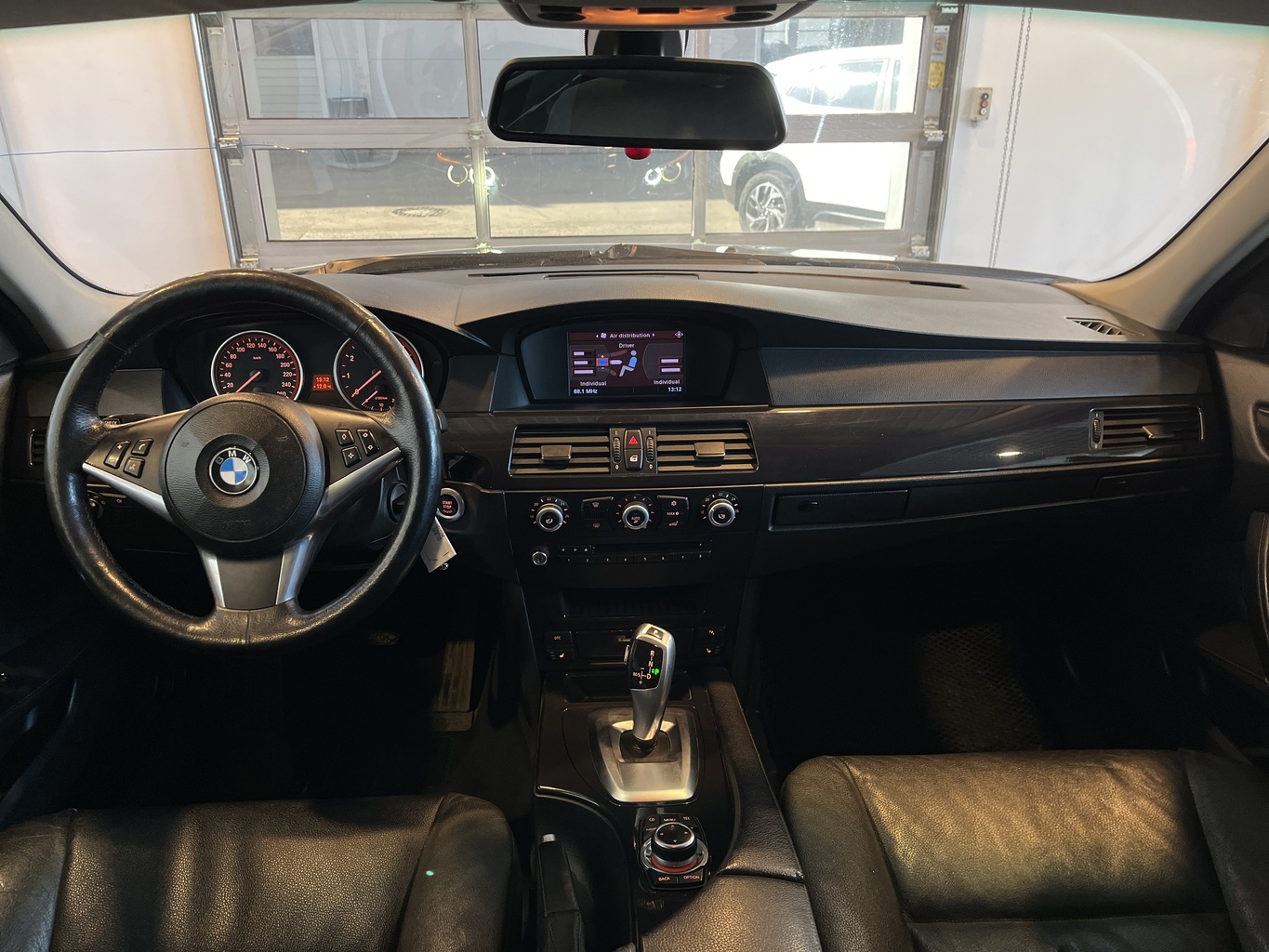 BMW 525I