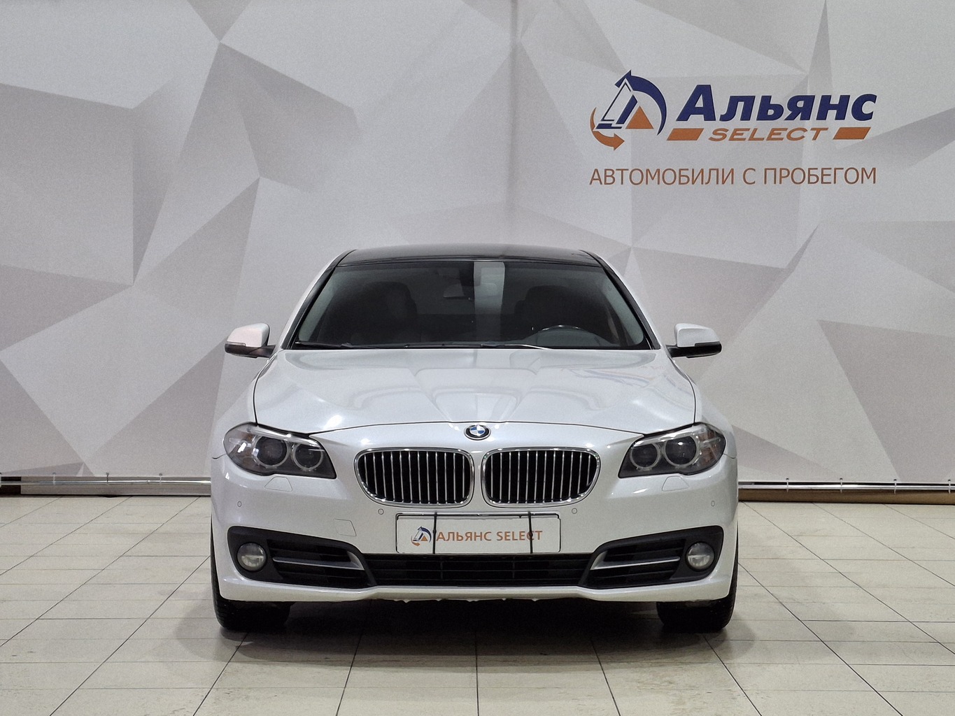 BMW 520I