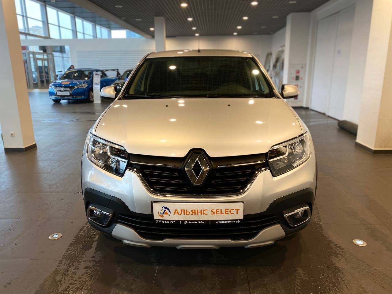 RENAULT LOGAN