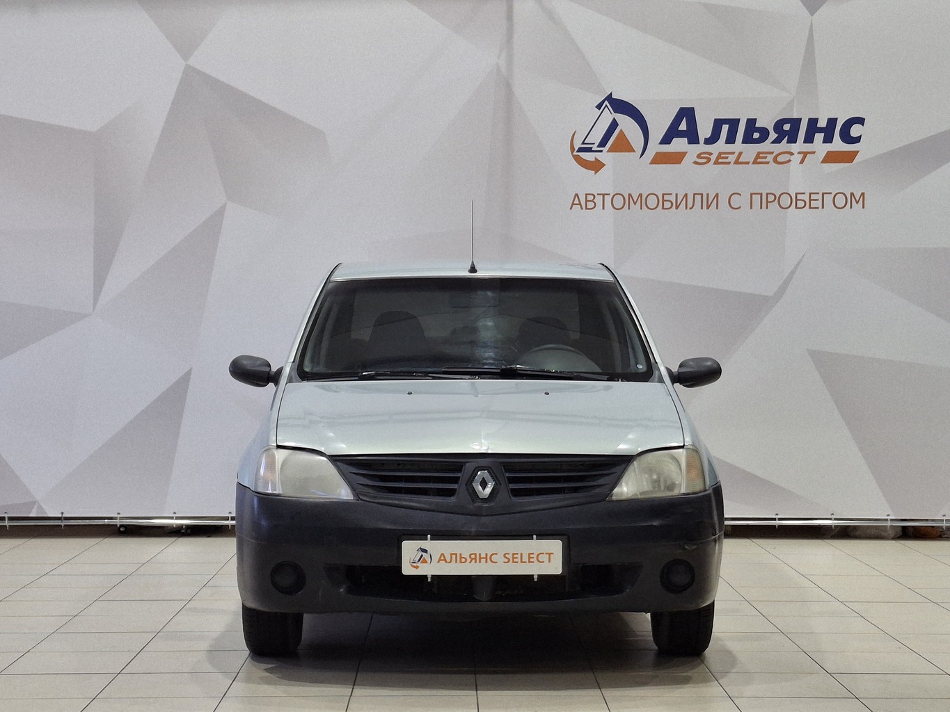 RENAULT LOGAN