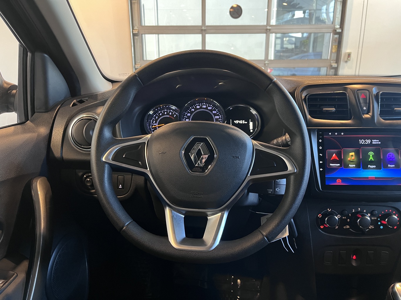 RENAULT SANDERO