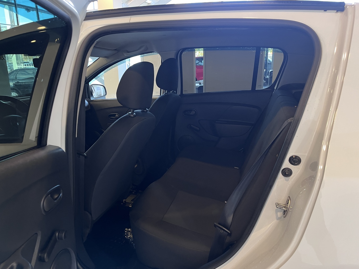 RENAULT SANDERO