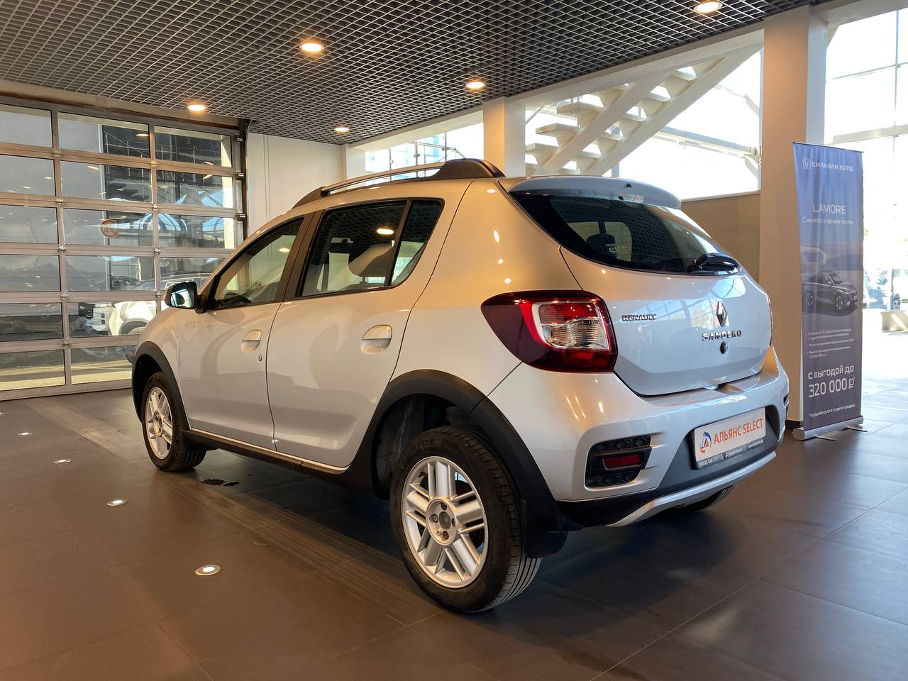 RENAULT SANDERO STEPWAY