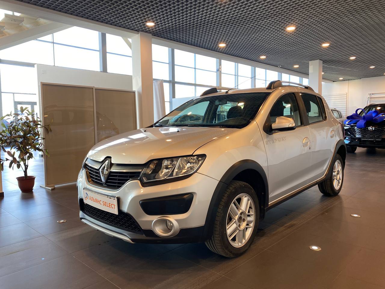 RENAULT SANDERO STEPWAY