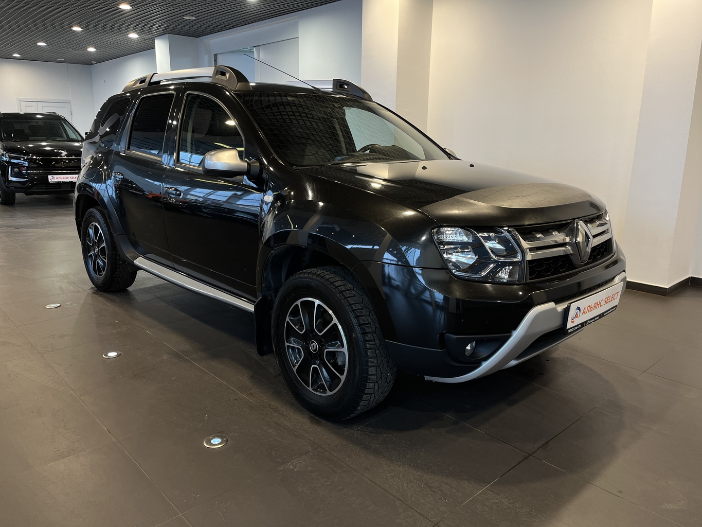 RENAULT DUSTER