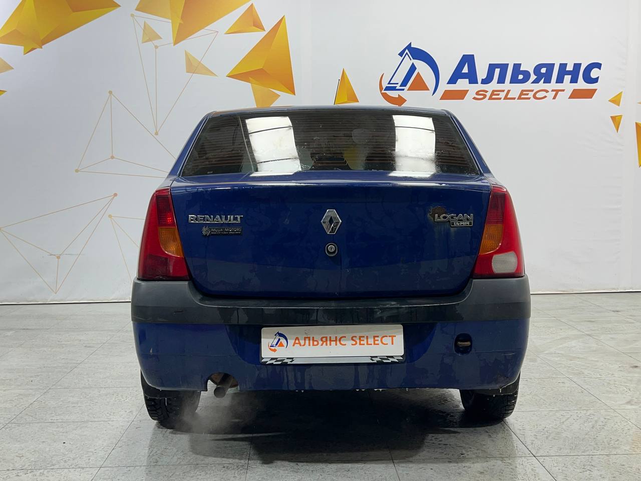 RENAULT LOGAN