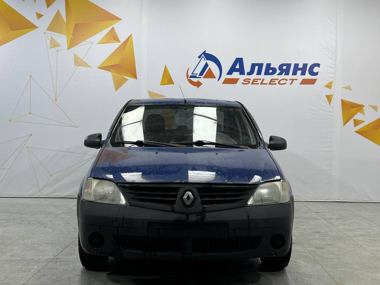 RENAULT LOGAN