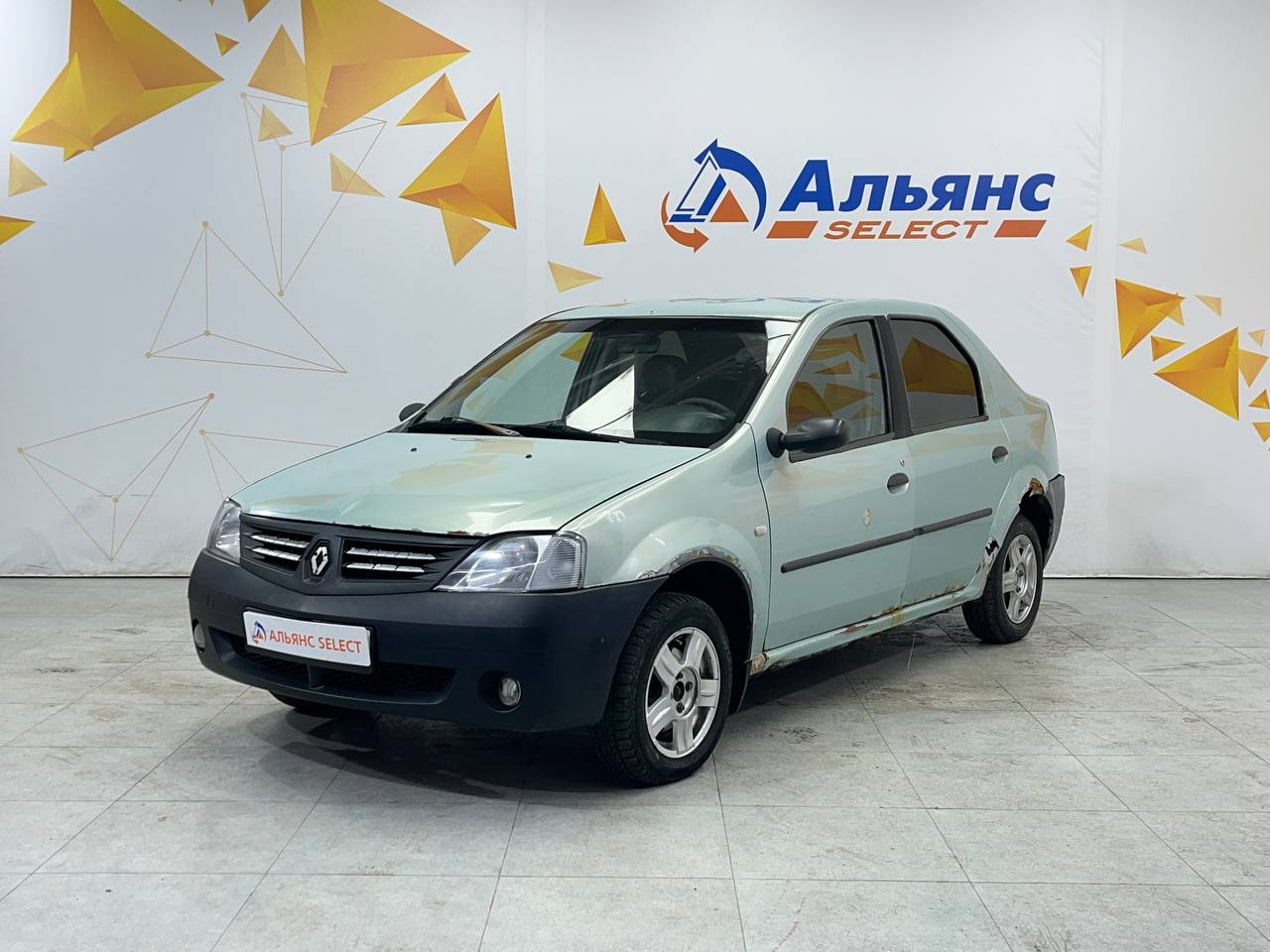 RENAULT LOGAN