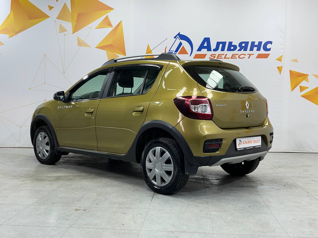 RENAULT SANDERO