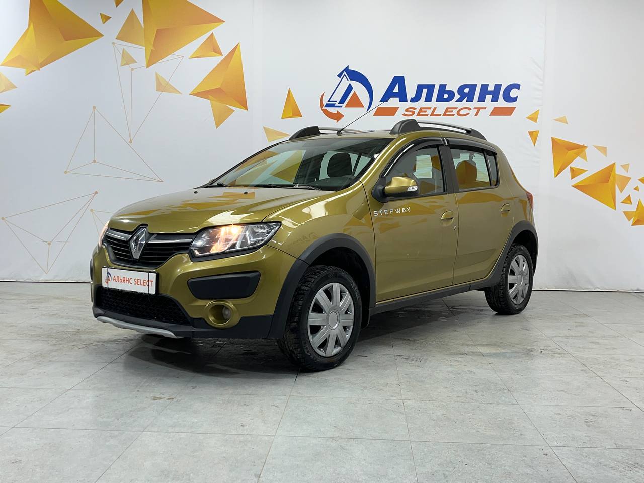 RENAULT SANDERO