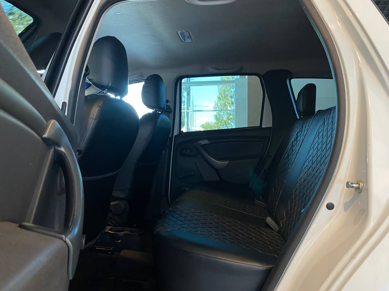 RENAULT DUSTER