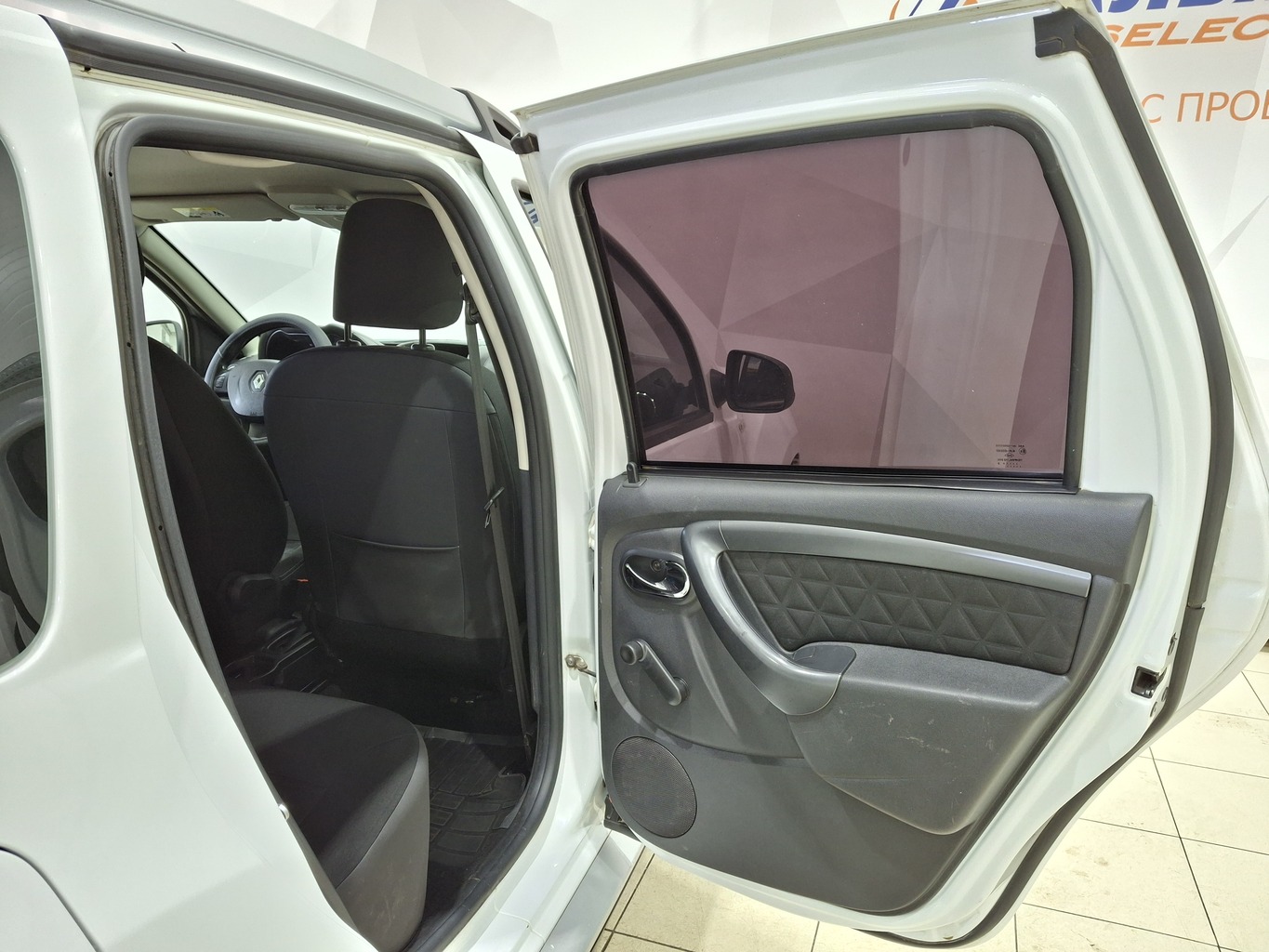 RENAULT DUSTER